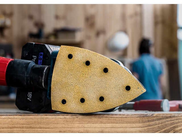 EXPERT C470 brusni papir s 14 luknjami za ekscentrične brusilnike, Dimenzije: 115x280mm, Zrnatost: 180, 2608900947